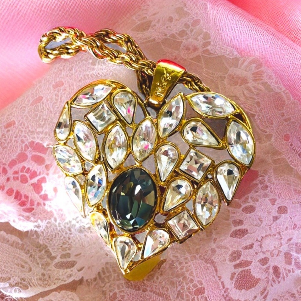 Yves Saint Laurent Gold XL Heart crystal Necklace - Picture 5 of 16